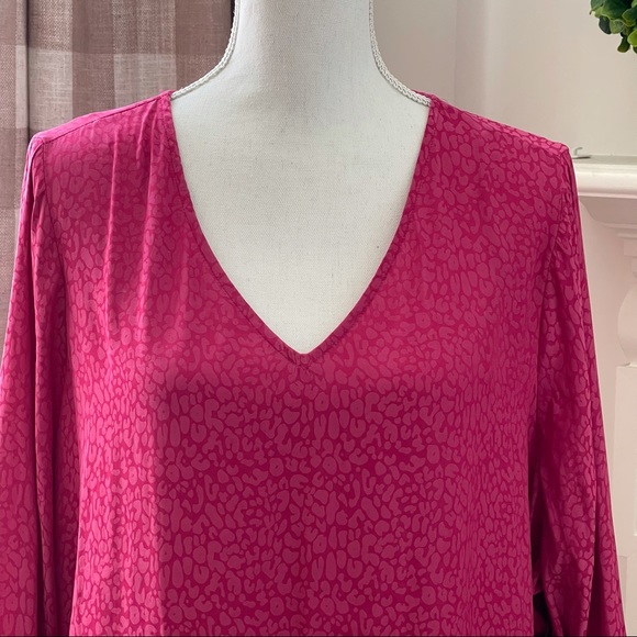 EVRI 1X Peplum Hem V-Neck Pink 3/4 Sleeve Blouse - Picture 2 of 15